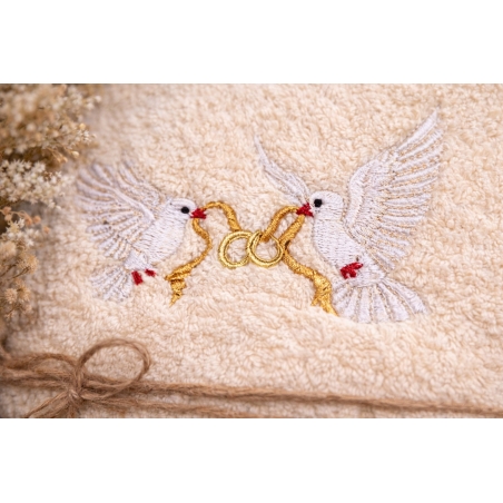 Zestaw ręczników na ślub z haftem